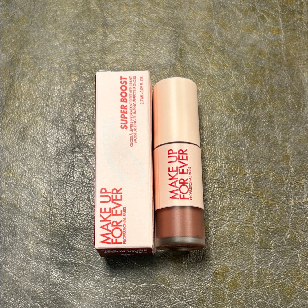 Make Up For Ever SUPER BOOST LIP GLOSS In shade Wherever Walnut